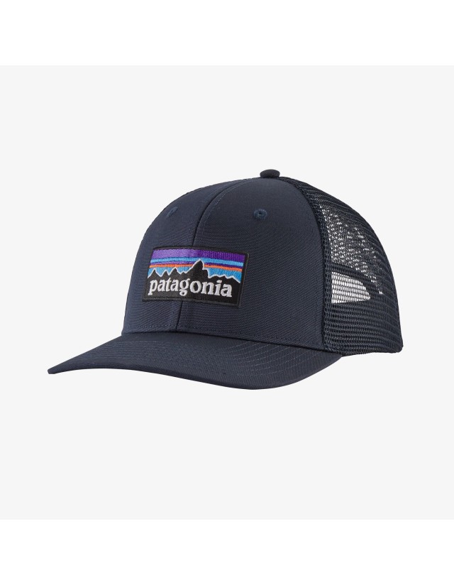 Patagonia P-6 Logo Trucker Hat - Navy Blue - Casquette  - Cover Photo 1