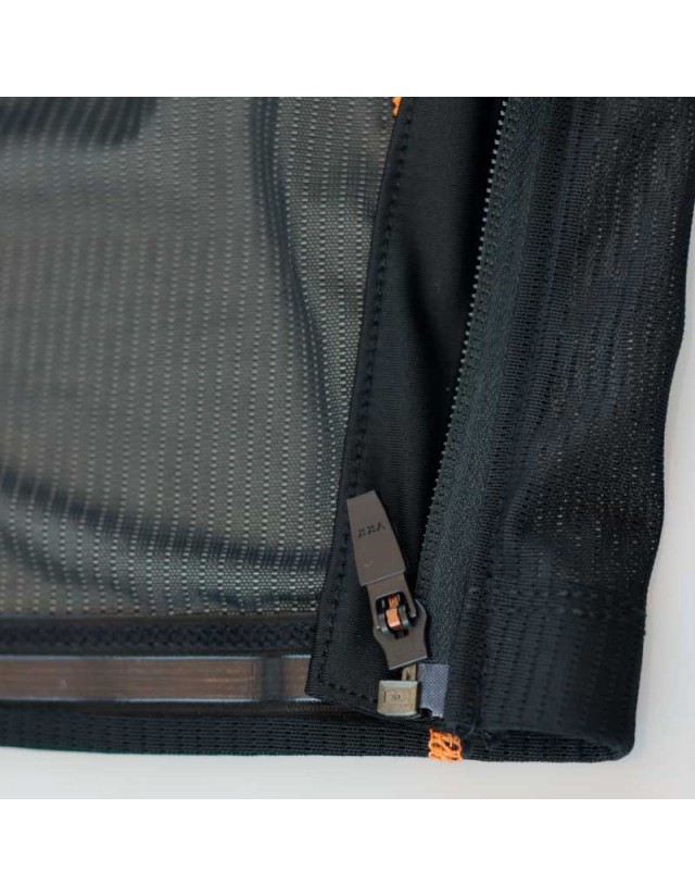 Clover Backprotector - Black / Orange - Protection Dorsale  - Cover Photo 3