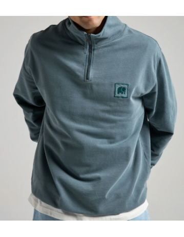 Trendsplant Sauce Pigment Dyed Quarter Zip Sweatshirt - Elm Green - Product Photo 2